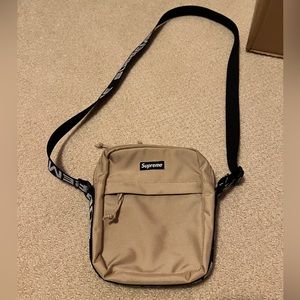 Supreme tan shoulder bag SS18